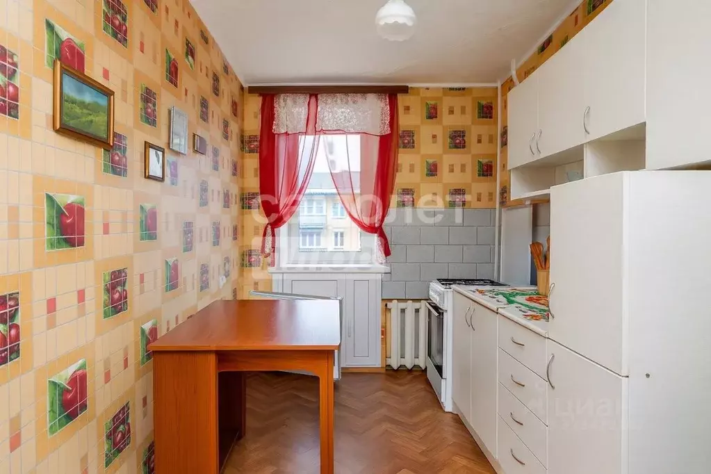 2-к кв. Челябинская область, Верхний Уфалей пос. Строителей, Западная ... - Фото 1