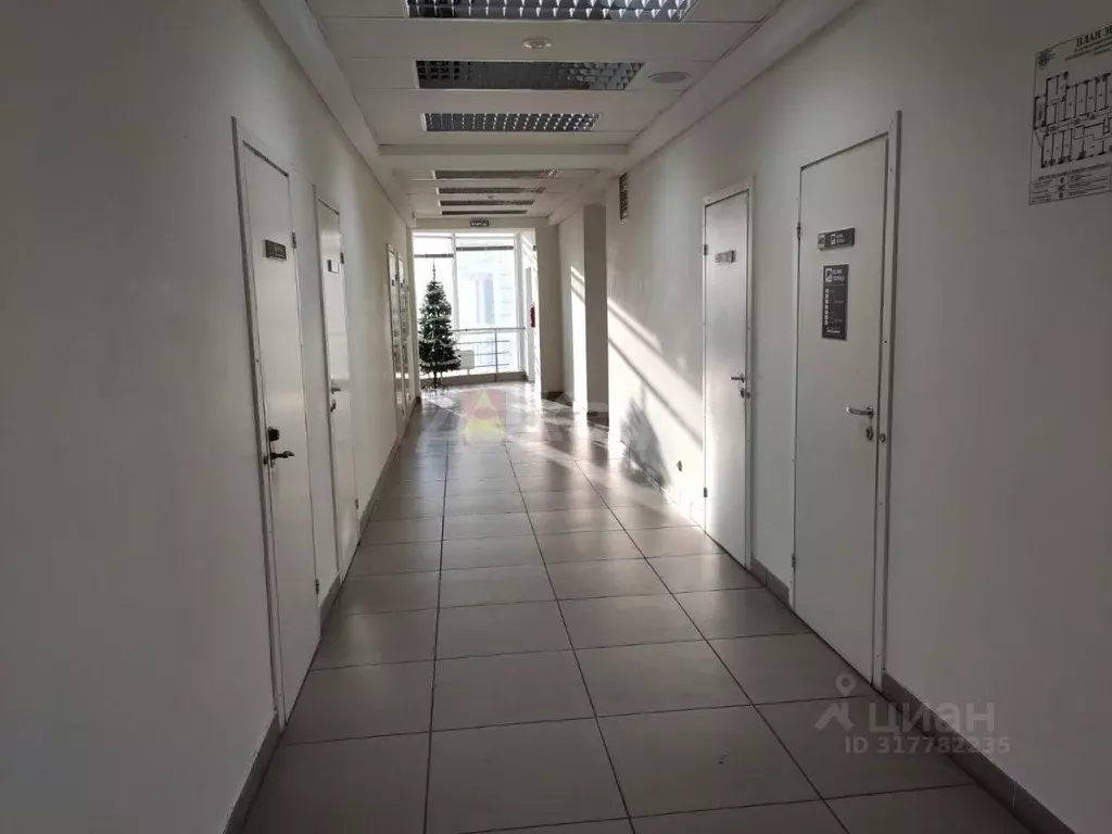 Офис в Ульяновская область, Ульяновск ул. Гончарова, 27 (18 м) - Фото 0