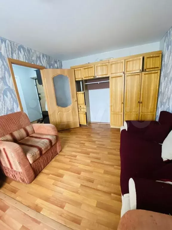 1-к. квартира, 39 м, 4/10 эт. - Фото 1