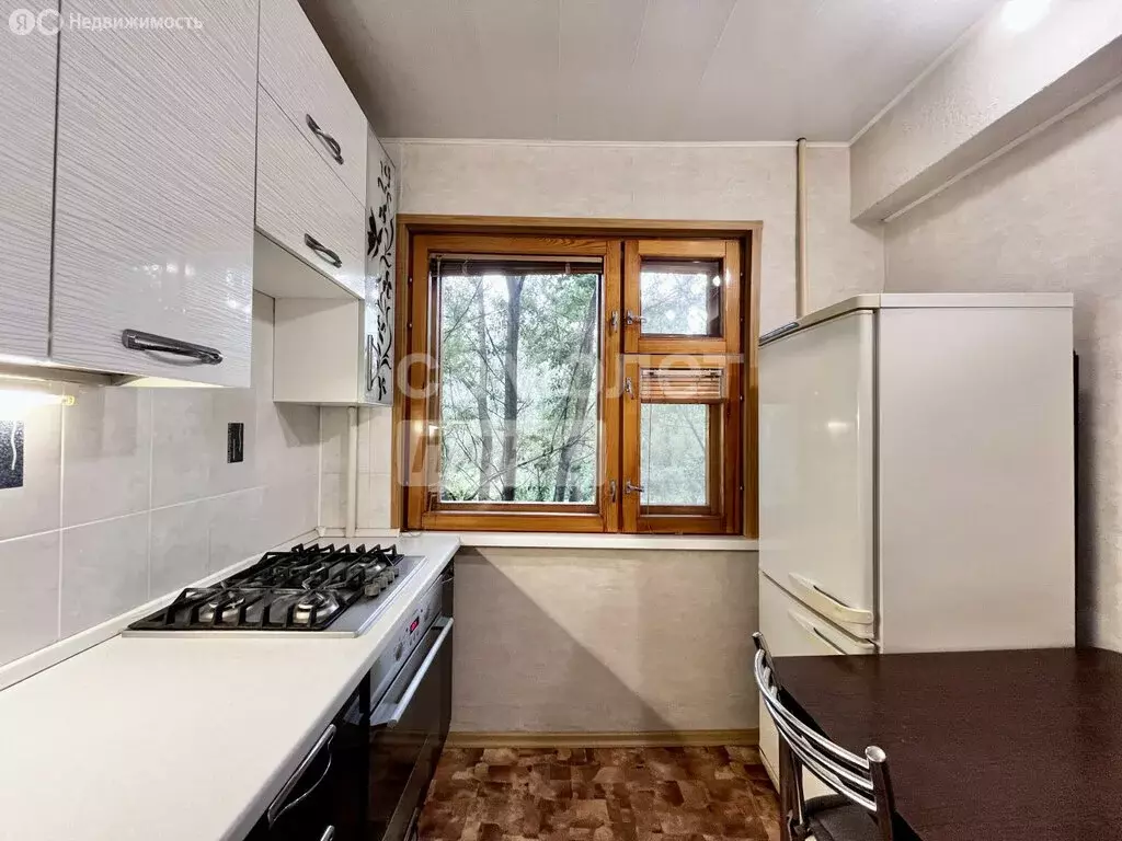 3-комнатная квартира: Ульяновск, Хрустальная улица, 35 (55 м) - Фото 1
