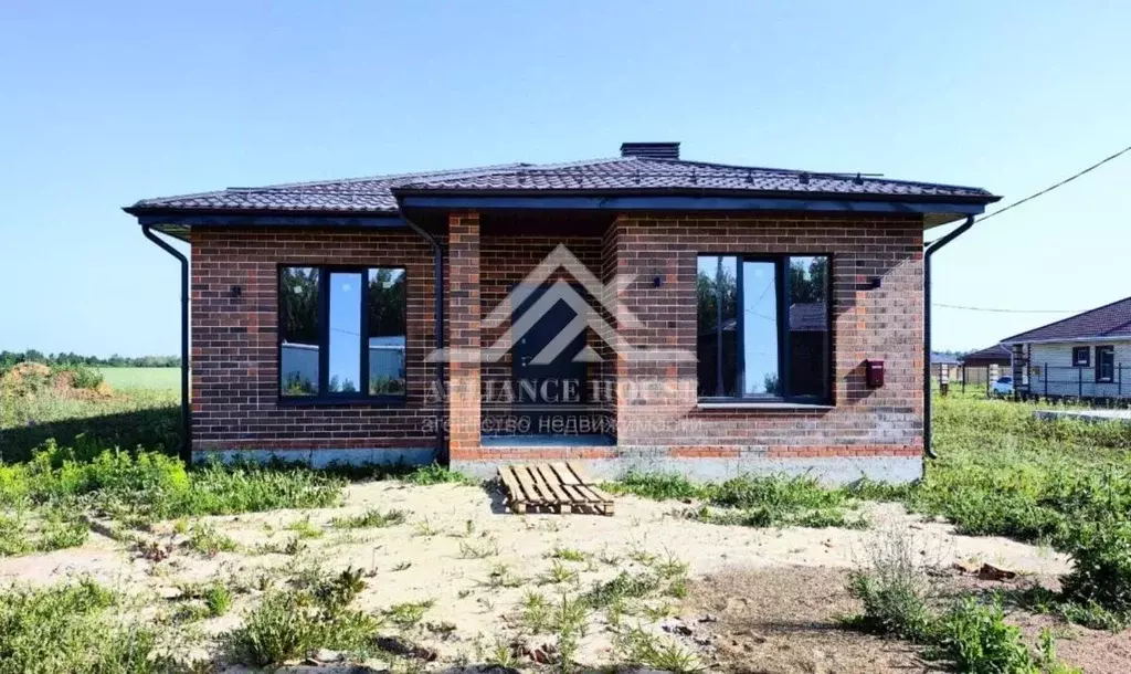 Дом в Татарстан, Лаишевский район, Кирбинское с/пос, д. Травкино ул. ... - Фото 2