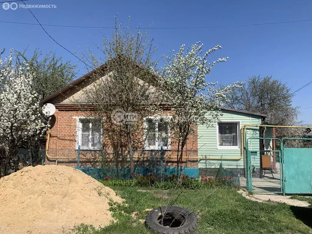 Дом в Воронежская область, рабочий посёлок Рамонь, Октябрьская улица, ... - Фото 0