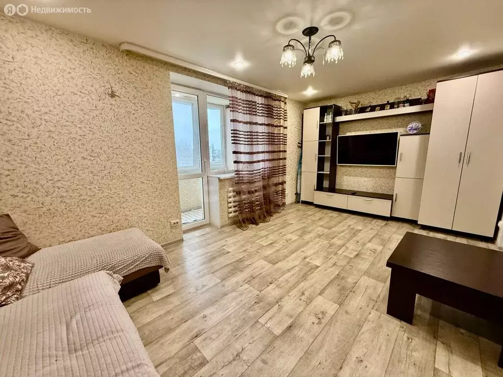 4-комнатная квартира: Новофёдоровка, Севастопольская улица, 27 (92 м) - Фото 1