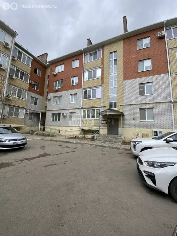 1-комнатная квартира: Элиста, Ипподромная улица, 100к2 (41.7 м) - Фото 1