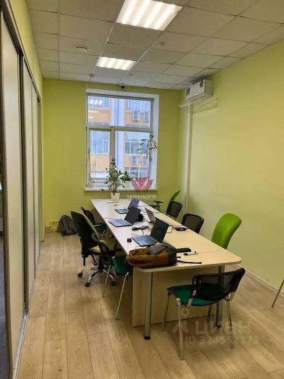Офис в Нижегородская область, Нижний Новгород ул. Бекетова, 13Ж (326 ... - Фото 1