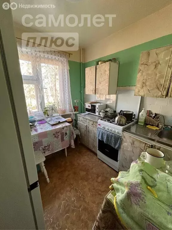 3-комнатная квартира: Астрахань, улица Татищева, 24 (58.9 м) - Фото 0