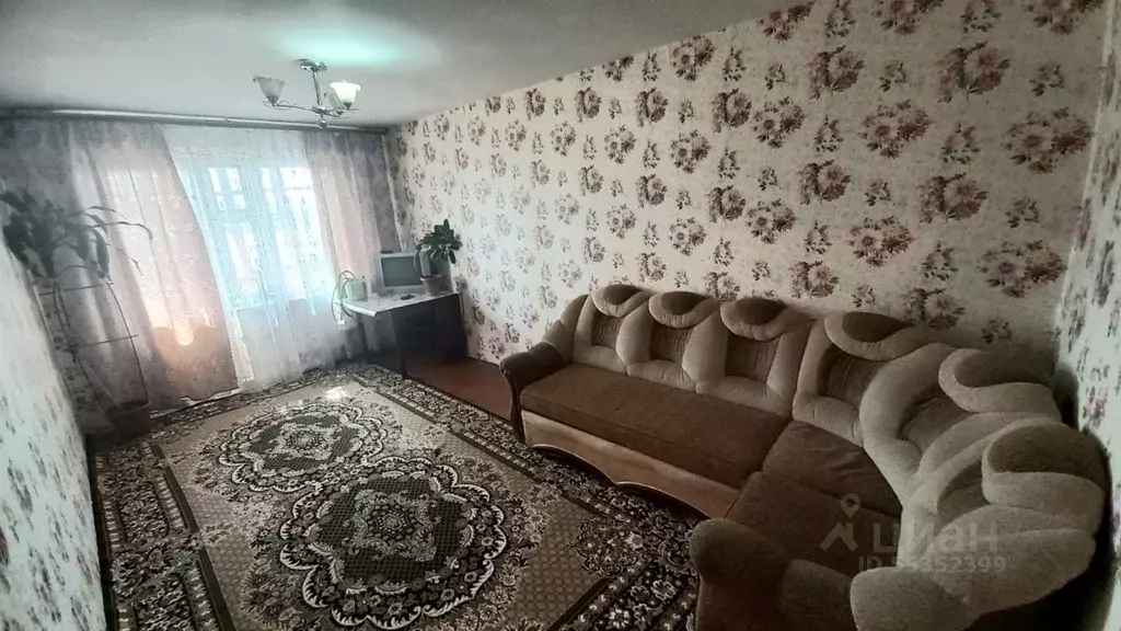 2-к кв. Орловская область, Орел ул. 6-й Орловской Дивизии, 11 (51.0 м) - Фото 0