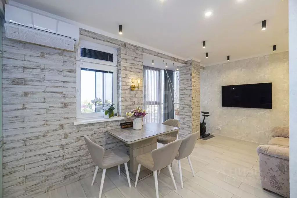 3-к кв. Севастополь ул. Николая Музыки, 25 (75.0 м) - Фото 1