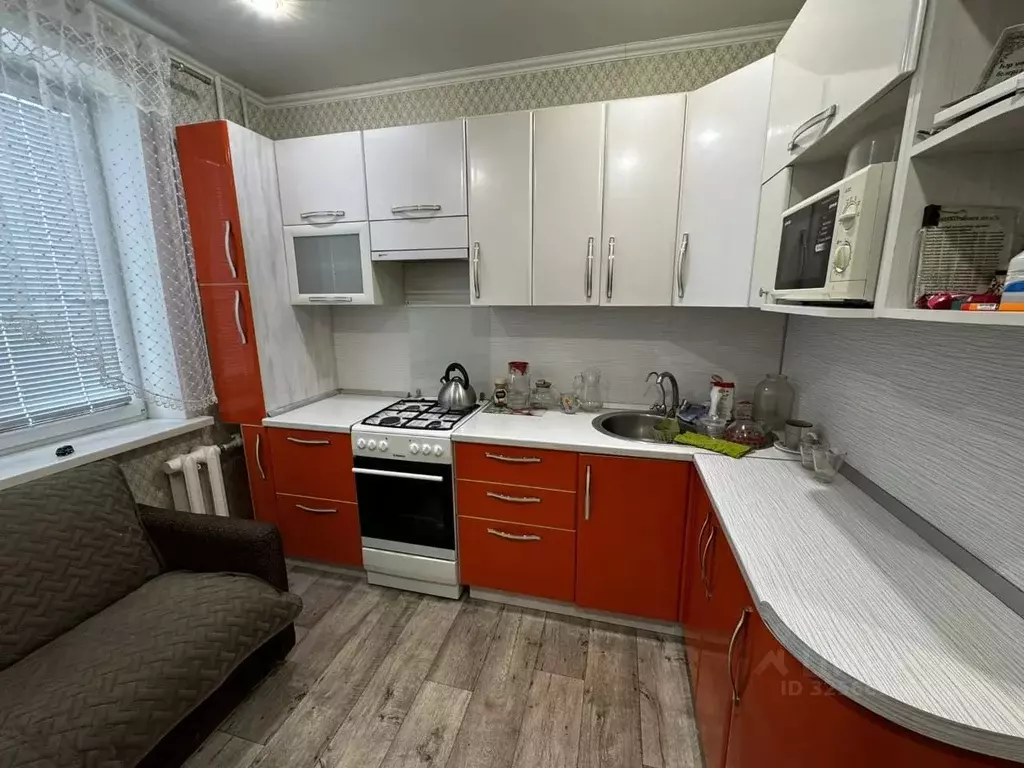 3-к кв. Татарстан, Набережные Челны 12-й комплекс, 8 (65.0 м) - Фото 1