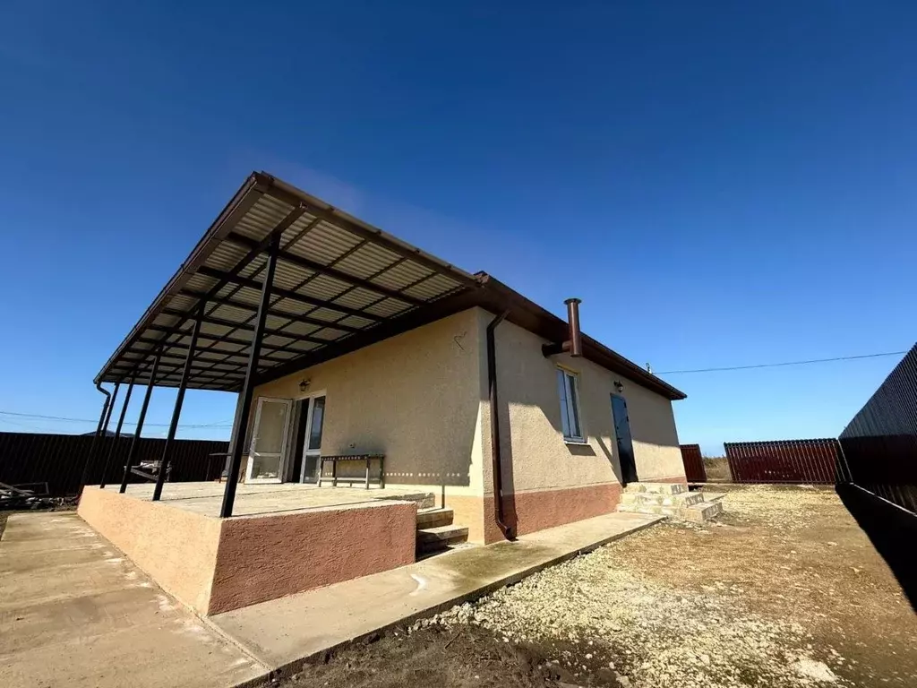 Дом в Краснодарский край, Темрюк ул. Отрадная (120 м) - Фото 2