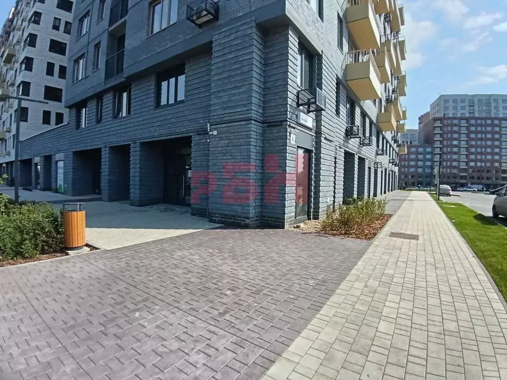 Торговая площадь в Тюменская область, Тюмень Комбинатская ул., 16к1 ... - Фото 1