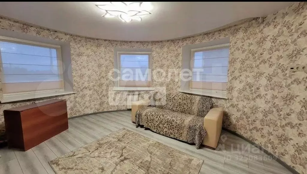 2-к кв. Нижегородская область, Бор ул. Луначарского, 214 (61.5 м) - Фото 0