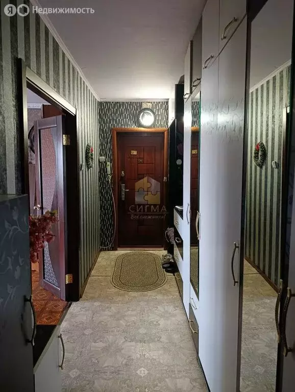 2-комнатная квартира: Черногорск, улица Калинина, 18 (53 м) - Фото 1