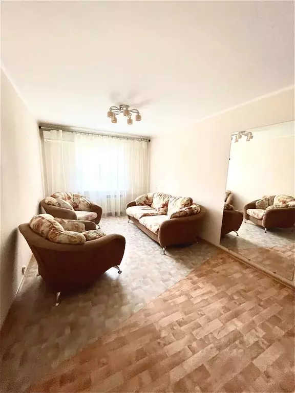 3-к кв. Самарская область, Самара ул. Осипенко, 20 (60.0 м) - Фото 1