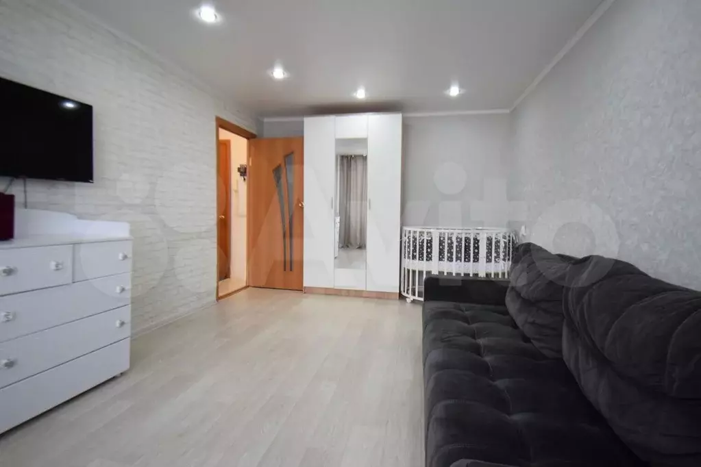1-к. квартира, 32 м, 4/5 эт. - Фото 1