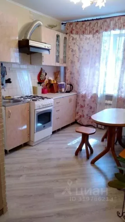 1-к кв. Саратовская область, Саратов Новоузенская ул., 15/33 (33.0 м) - Фото 0
