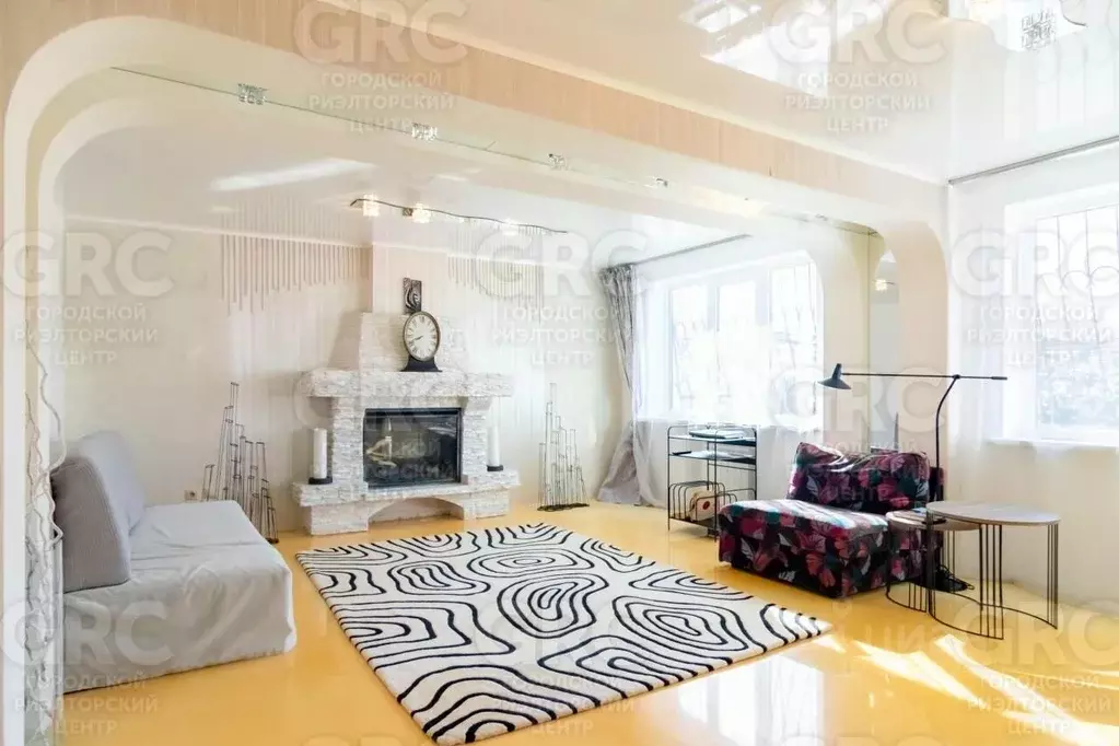 Дом в Краснодарский край, Сочи Бытха мкр, ул. Лесная, 7А (320 м) - Фото 1