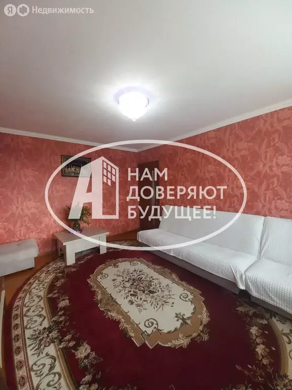 2-комнатная квартира: Чернушка, Коммунистическая улица, 6Б (50 м) - Фото 1