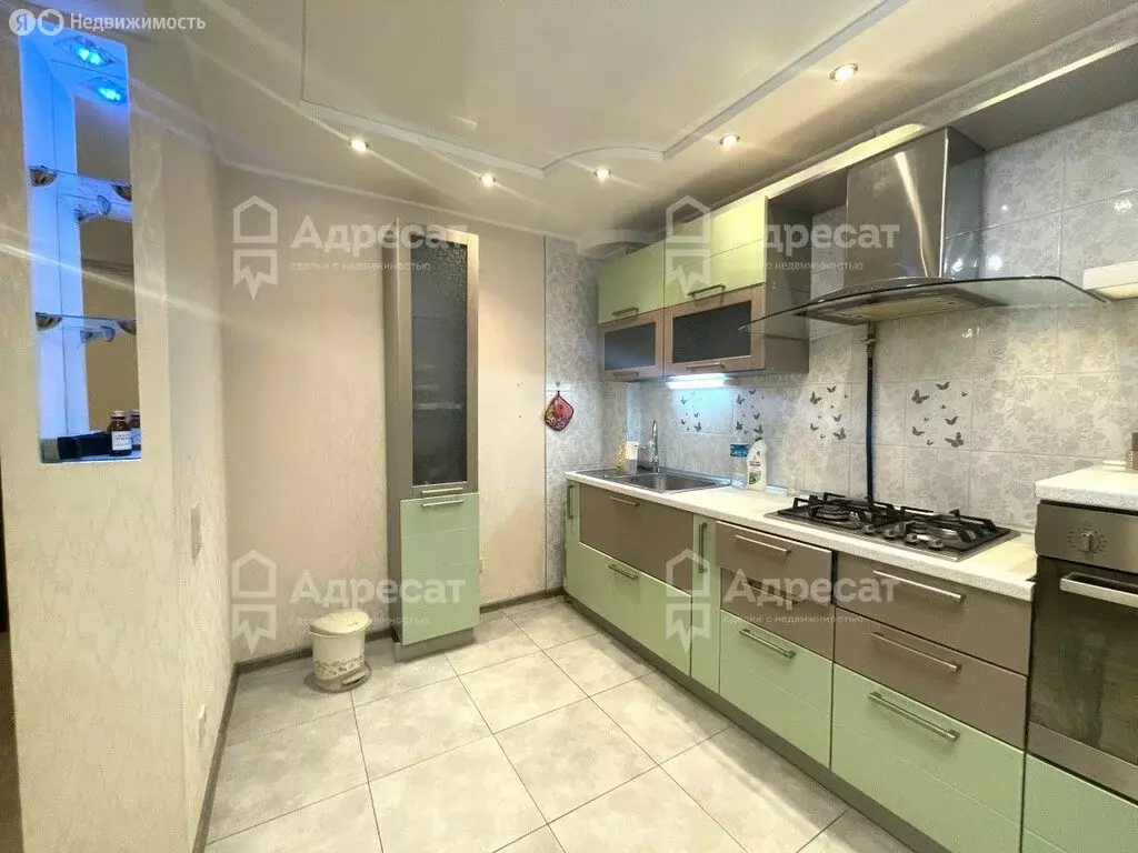 3-комнатная квартира: Волгоград, бульвар Энгельса, 2 (60.6 м) - Фото 1