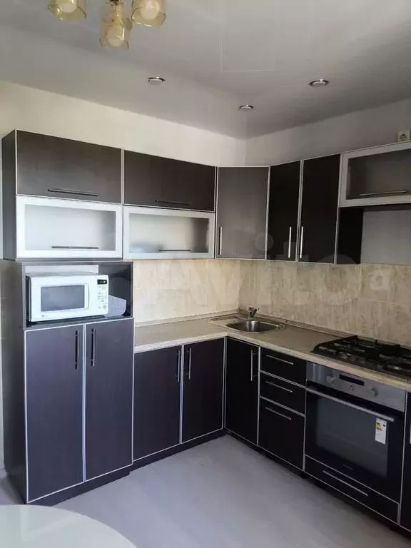 2-к. квартира, 54 м, 5/5 эт. - Фото 1