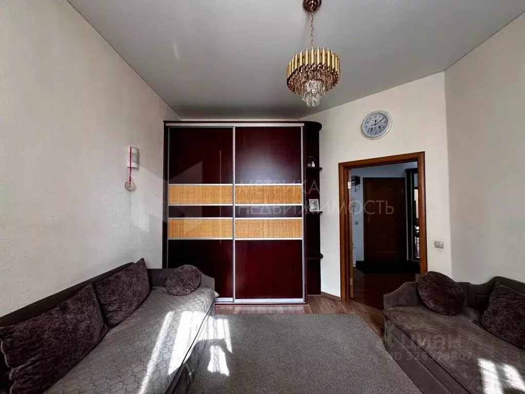 2-к кв. Тюменская область, Тюмень Шаимский проезд, 12 (73.7 м) - Фото 1