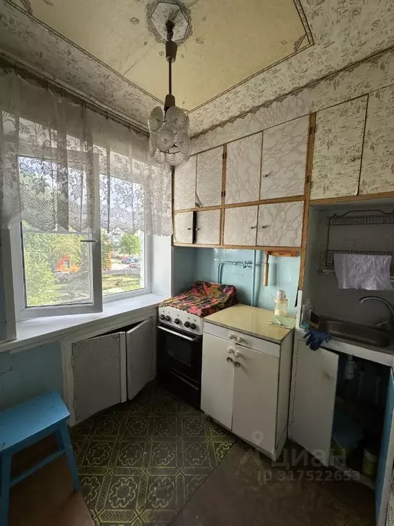 2-к кв. Белгородская область, Губкин Советская ул., 21 (40.7 м) - Фото 0