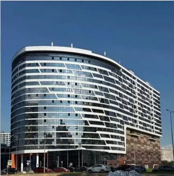 Гараж в Санкт-Петербург бул. Александра Грина, 1 (13 м) - Фото 1