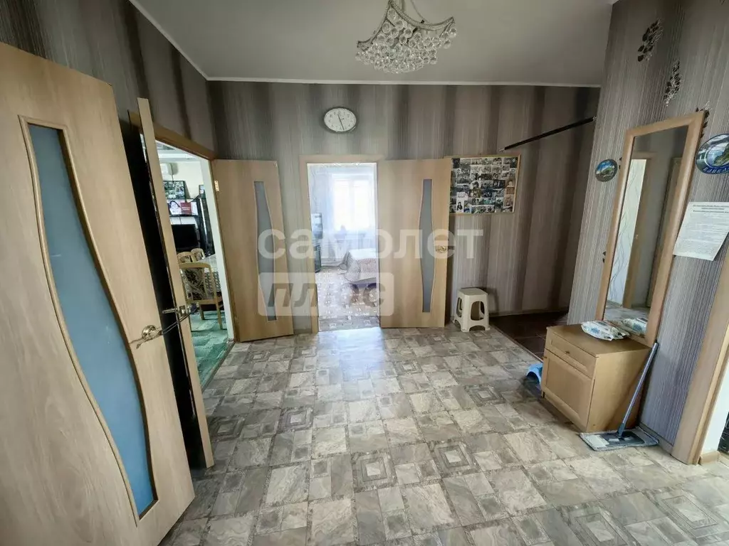 Дом в Калмыкия, Элиста Янтарная ул. (159 м) - Фото 1