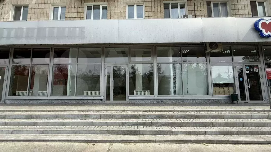 Первая линия, отдельный вход, Фрунзе,17 - Фото 1