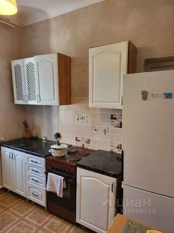 2-к кв. Красноярский край, Красноярск Аэровокзальная ул., 8А (52.0 м) - Фото 0