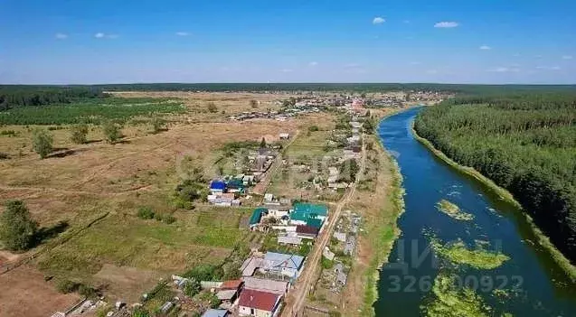 Участок в Тюменская область, Исетский муниципальный округ, д. ... - Фото 2
