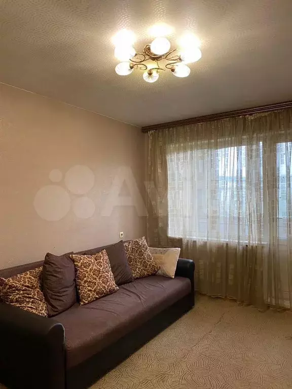 2-к. квартира, 50 м, 6/9 эт. - Фото 0