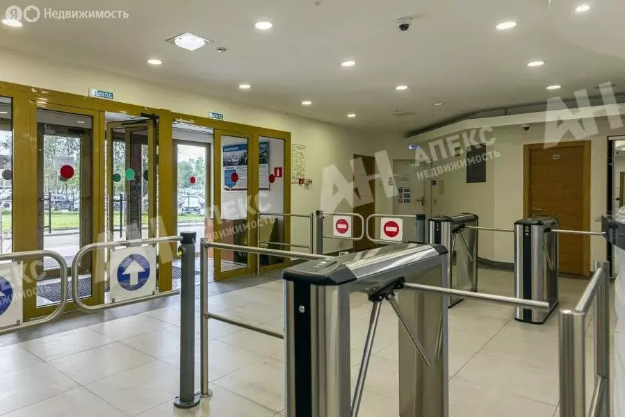 Офис (679 м) - Фото 1