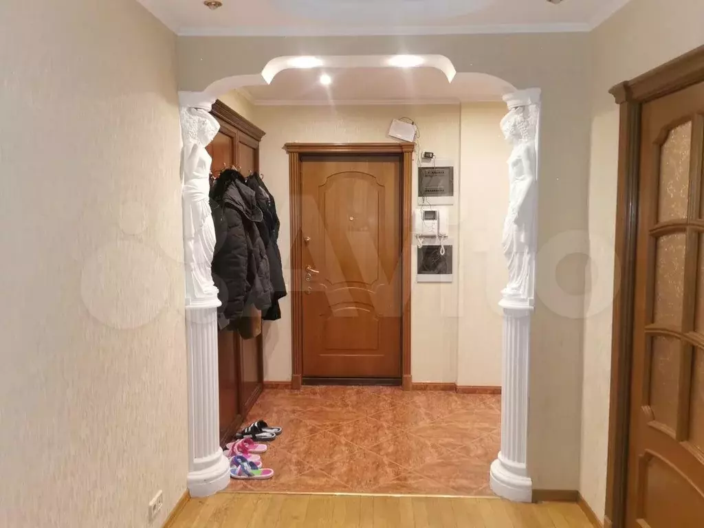 3-к. квартира, 90 м, 5/12 эт. - Фото 1