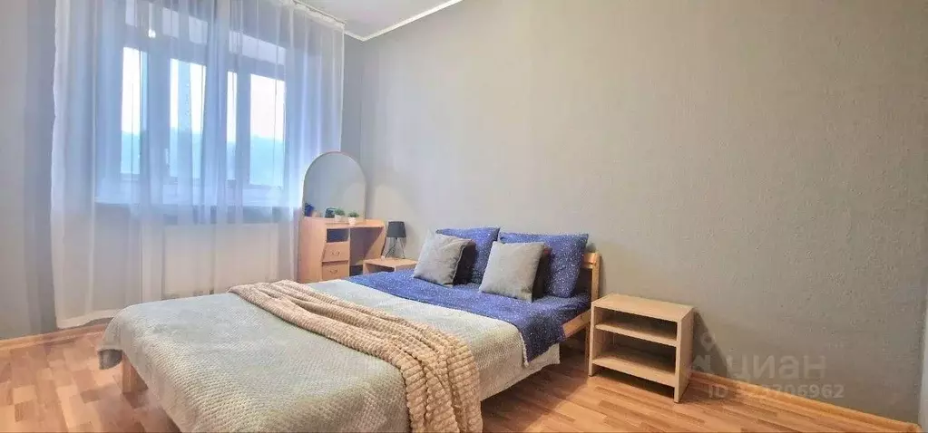 1-к кв. Свердловская область, Екатеринбург ул. Стачек, 4 (45.0 м) - Фото 1