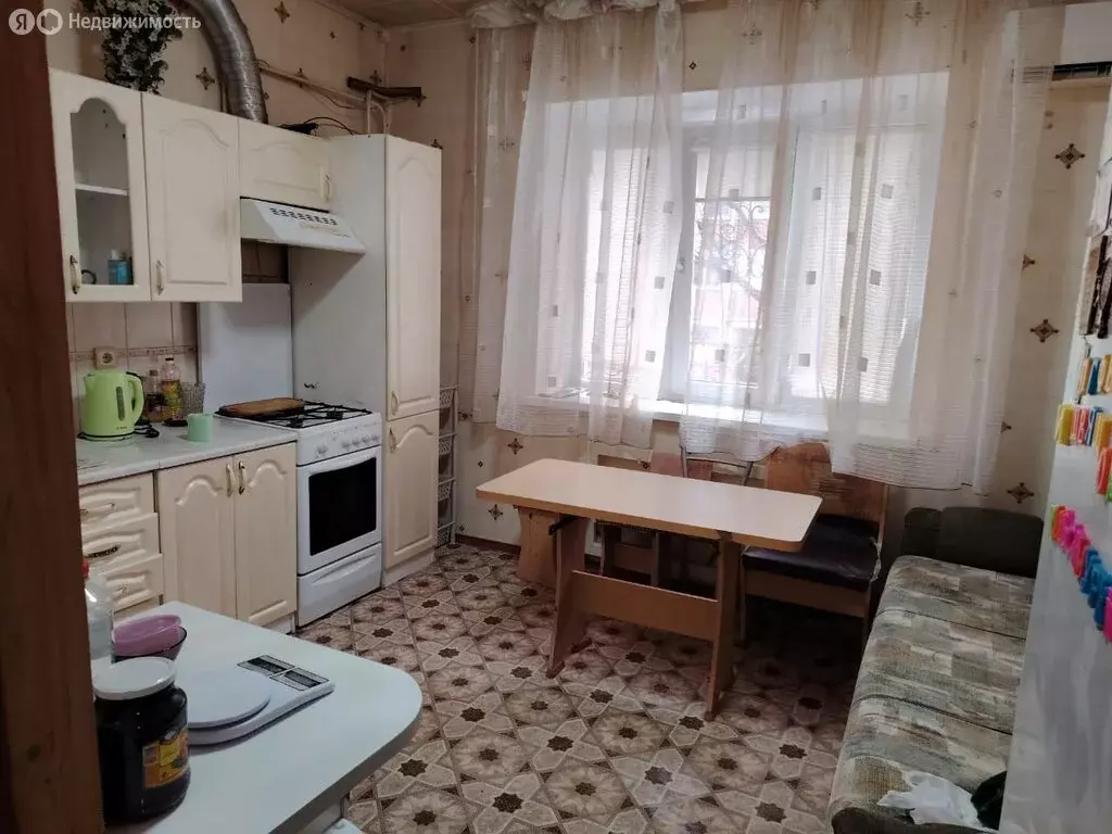 1-комнатная квартира: Ейск, Красная улица, 57/2 (55 м) - Фото 1