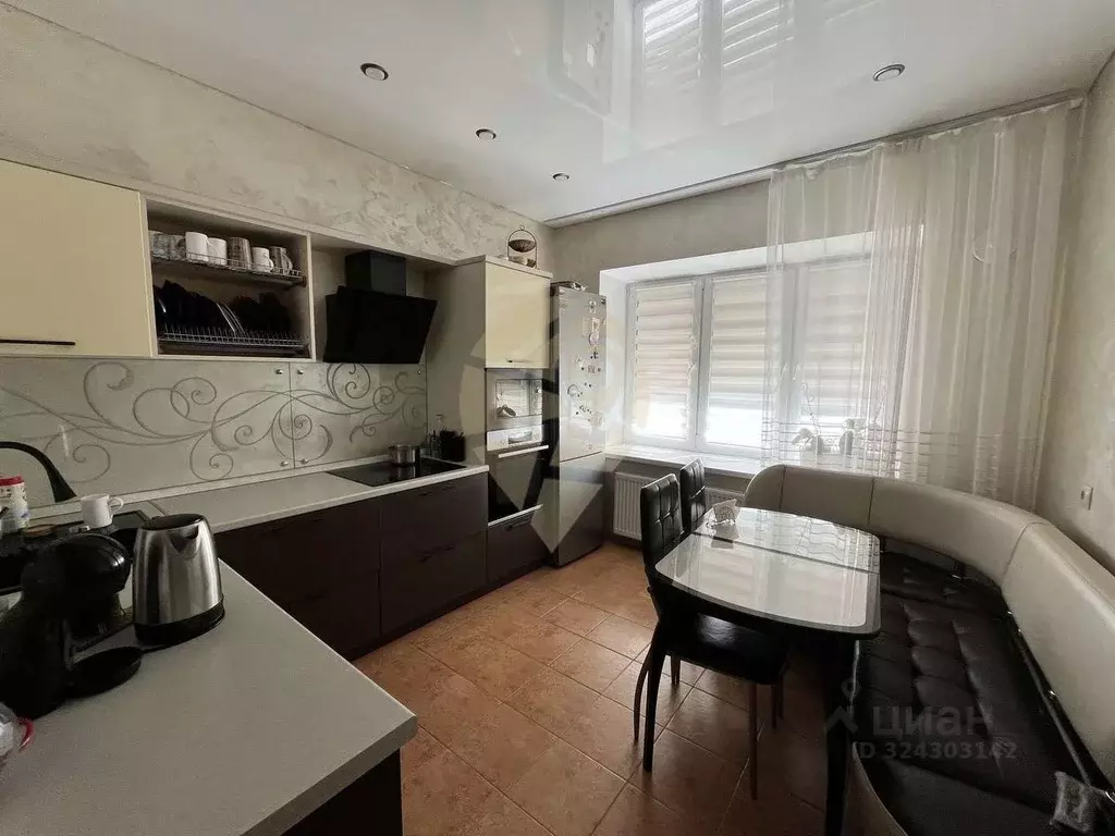 3-к кв. Белгородская область, Старый Оскол Степной мкр, 26 (80.6 м) - Фото 1