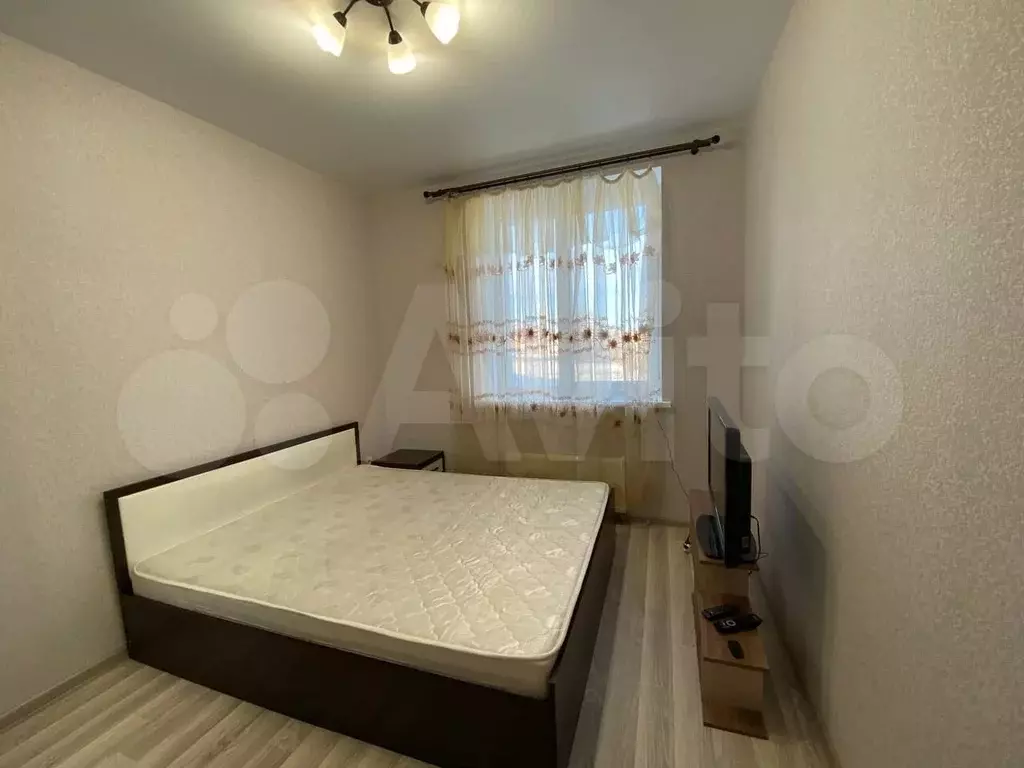 2-к. квартира, 40 м, 2/9 эт. - Фото 0