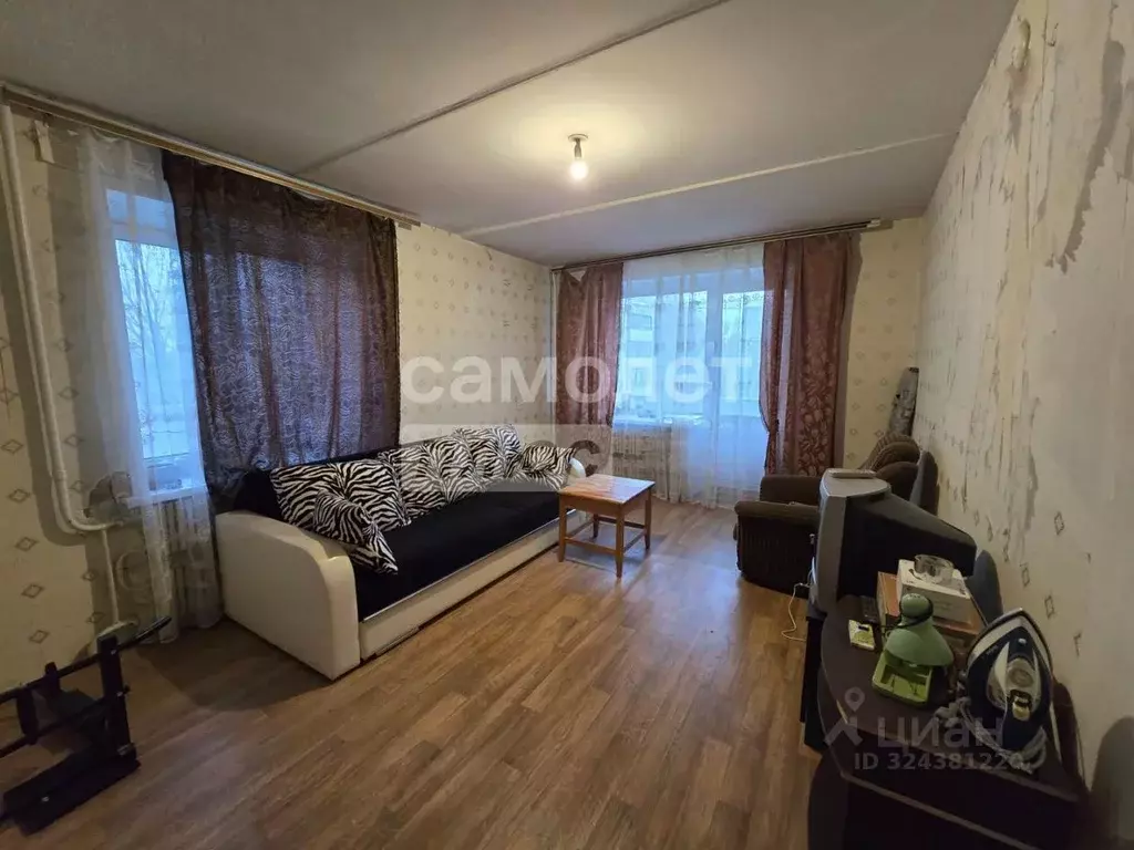 2-к кв. Брянская область, Брянск ул. Тельмана, 66к6 (48.8 м) - Фото 1