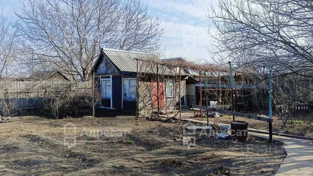 Дом в Волгоградская область, Волгоград Мичуринец СНТ, № 5 массив,  (20 ... - Фото 1