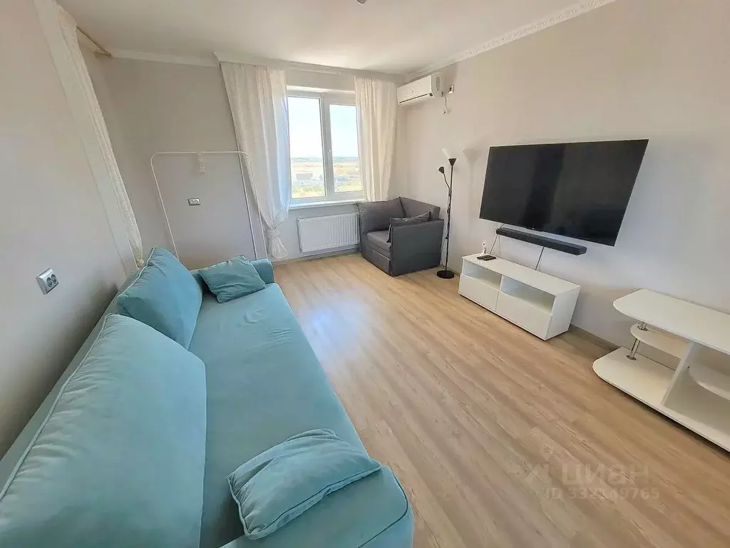 4-к кв. Крым, Щелкино Ленинский район, 37 (73.0 м) - Фото 1