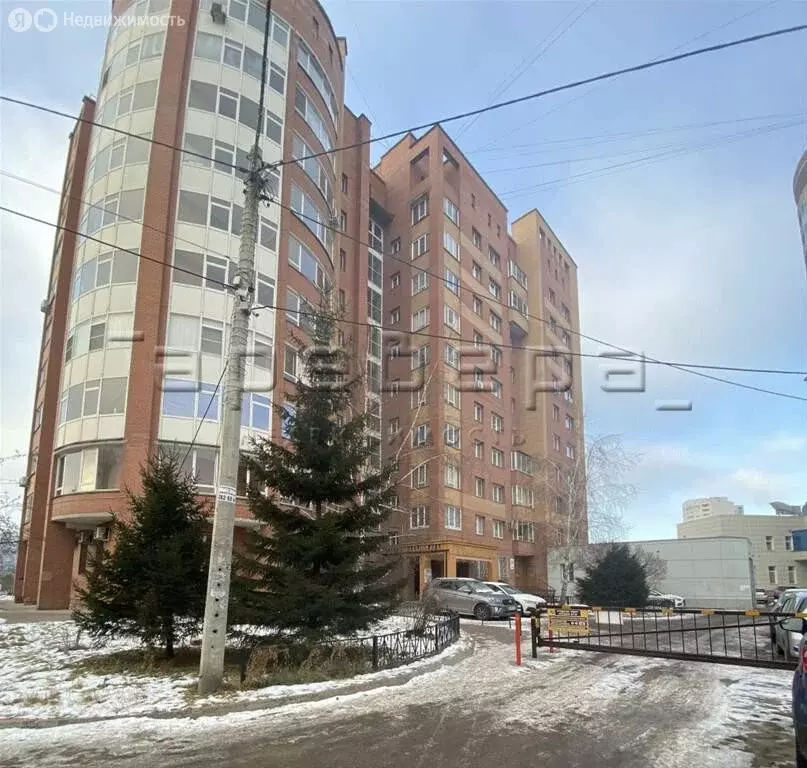 3-комнатная квартира: Красноярск, улица Авиаторов, 54 (81 м) - Фото 1