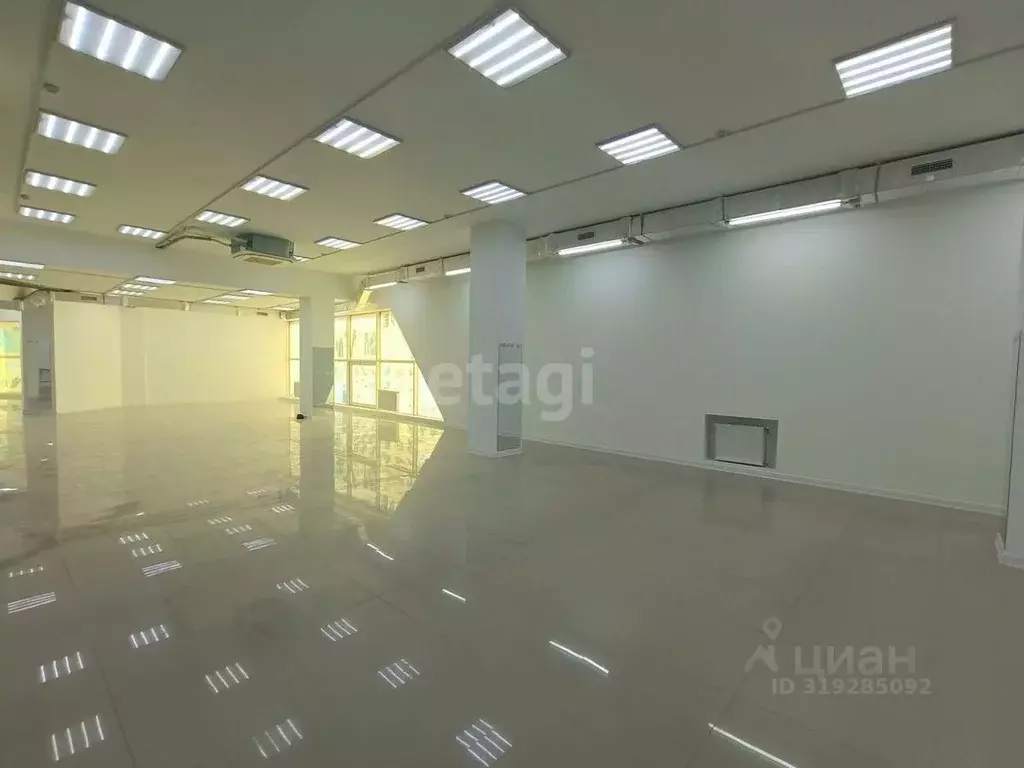 Офис в Карачаево-Черкесия, Черкесск Кавказская ул., 35 (550 м) - Фото 1