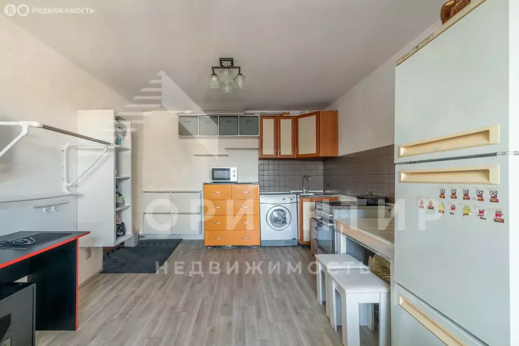 1к в -комнатной квартире (18.1 м) - Фото 0