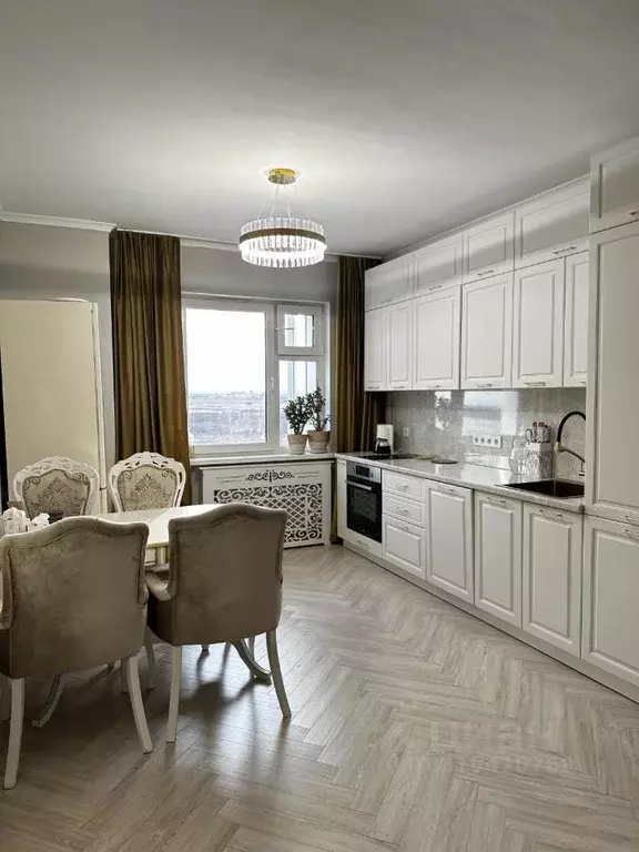 2-к кв. Саха (Якутия), Якутск 203-й мкр, 20 (71.0 м) - Фото 1