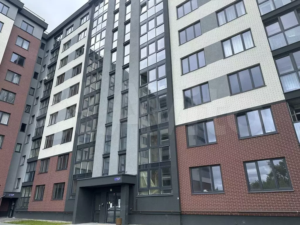 1-к. квартира, 41,7 м, 7/9 эт. - Фото 0