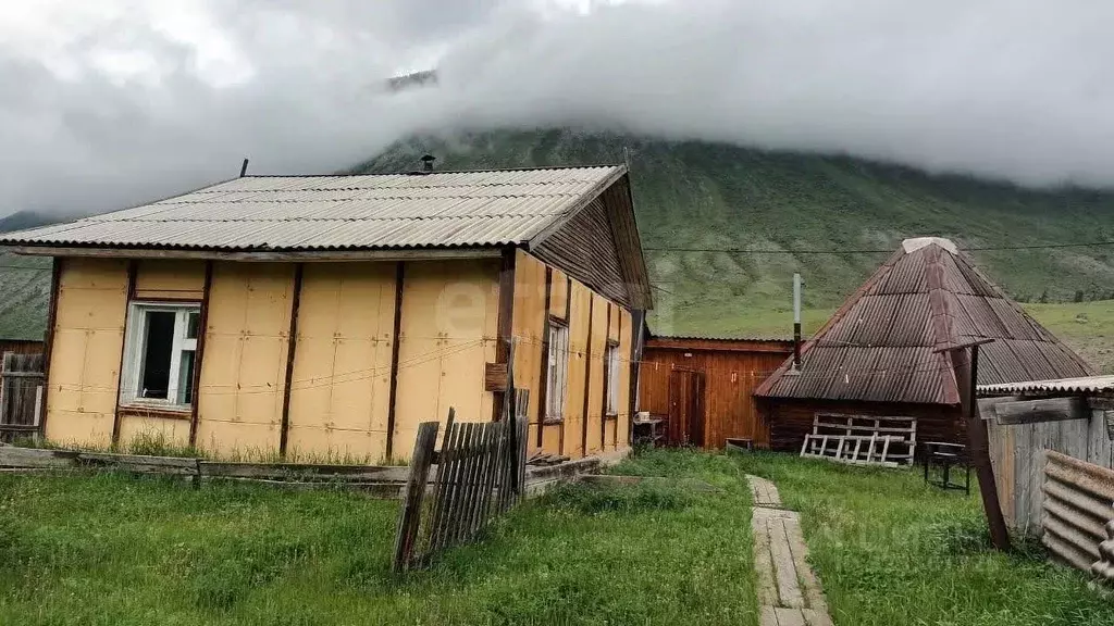 Дом в Алтай, Улаганский район, с. Чибит Заречная ул., 14 (50 м) - Фото 1