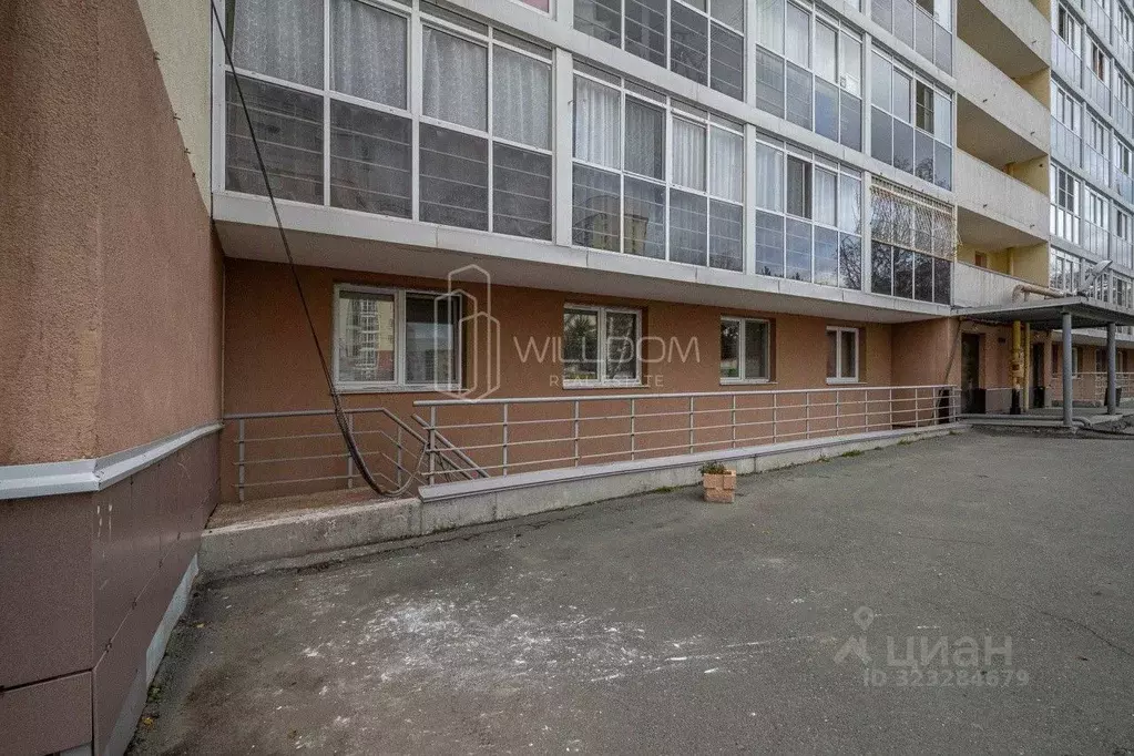 Помещение свободного назначения в Свердловская область, Екатеринбург ... - Фото 2