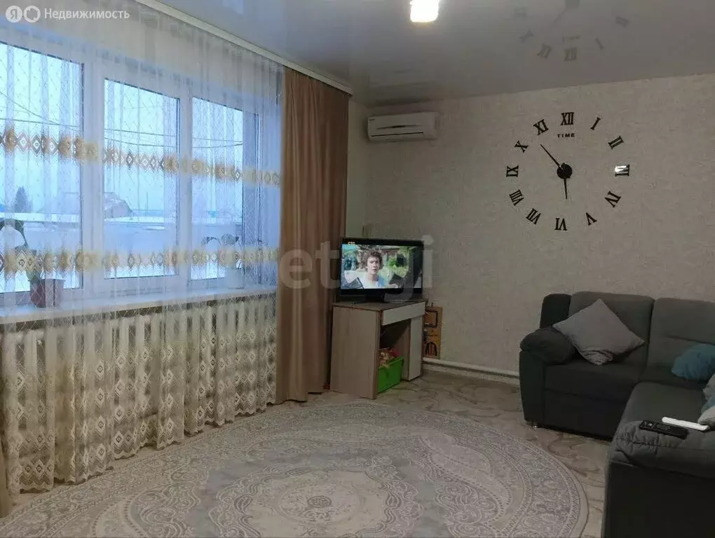 Дом в село Омутинское, Октябрьская улица (92.2 м) - Фото 0