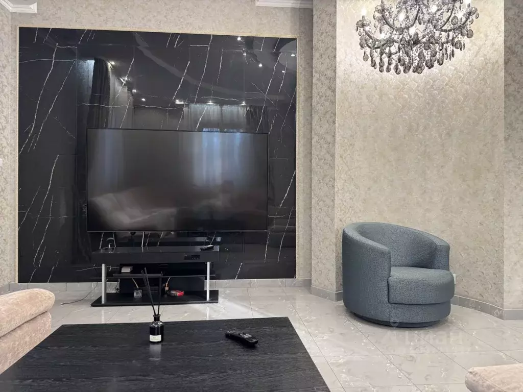 Дом в Московская область, Одинцовский городской округ, д. Лохино ул. ... - Фото 1